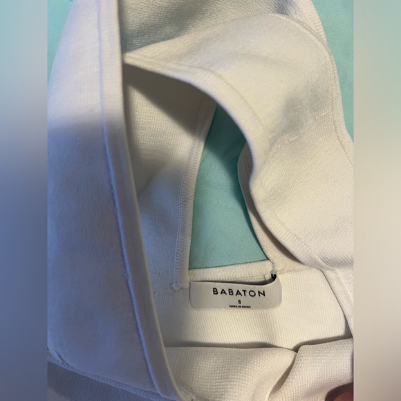 Bundle 3 Babaton Tops - Picture 7 of 14